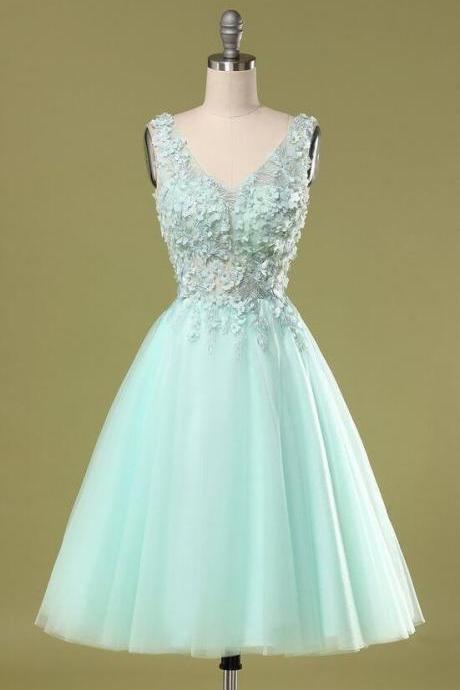 Cute Mint Green Short Prom Dress With Appliques