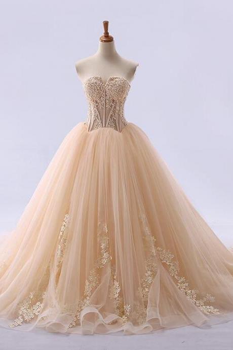Vintage Luxury Lace Fluffy Long Prom Dress