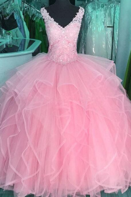 Elegant Blush Pink Lace Appliques V-neck Ball Gowns Quinceanera Dresses