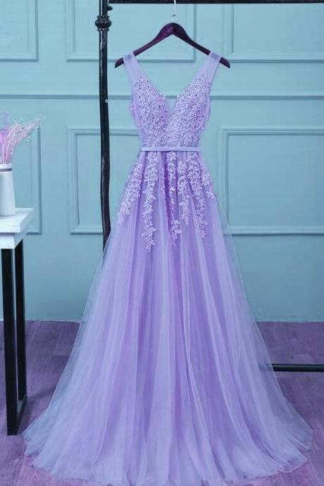 A Line Light Purple Tulle V-neckline Applique And Beaded Junior Prom Dresses