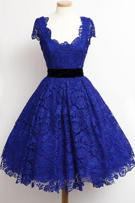 Vintage Blue Lace Homecoming Dresses With Short Sleeve