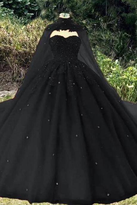 Vintage Black Ball Gown Prom Dress With Cape