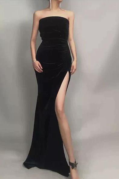 Elegant Strapless Black Velvet Long Prom Dress With Slit