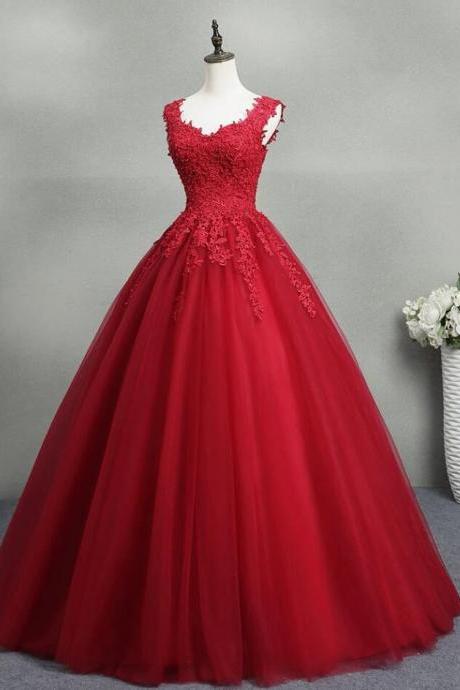 Gorgeous Red Ball Gown Tulle Prom Dress With Lace Applique