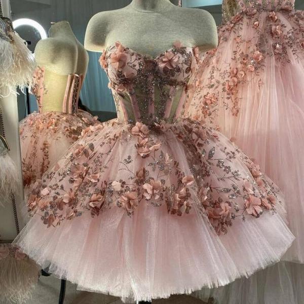 Elegant Pink Sweetheart Neck Short Prom Dress - Perfect for Homecoming & Parties