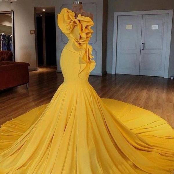 One Shoulder Yellow Halter Long Sleeve Mermaid Prom Dress with Sequins main image 0