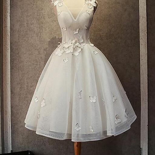 A Line Deep V Neck Sleeveless Sequins Prom Dresses MOS22