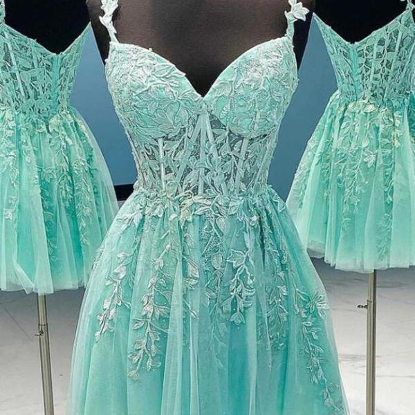 Sexy V Neck Mint Green Lace Short Prom Dresses