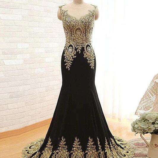 Mermaid Round Neck Lace Applique Black Prom Dresses