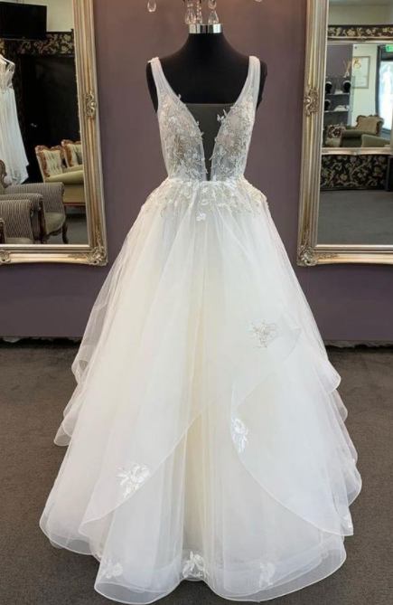 Beauty White V Neck Tulle Lace Long Prom Dress on Luulla