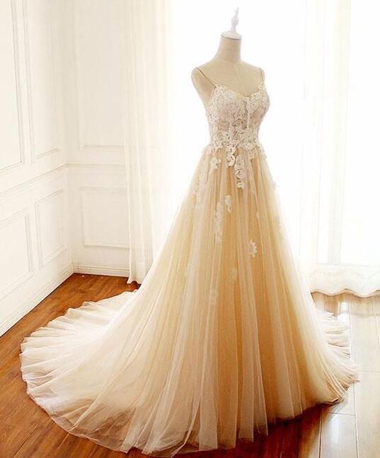 Classy Mermaid V-neck Wide Straps Tulle Lace Long Prom Dress main image 0