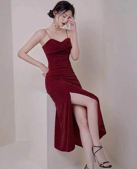 Gorgeous Spaghetti Strap Unique Round Cup High split Red Prom Dress C2280