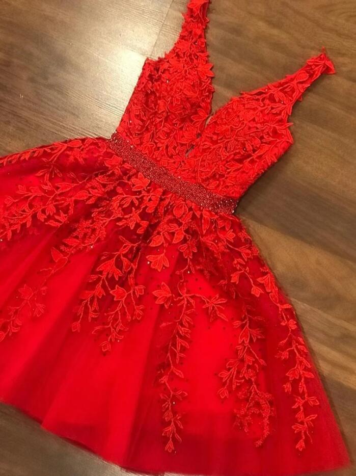 V Neck Short Red Lace Prom Dresses on Luulla